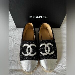 💯CHANEL Metallic Lambskin Tweed Espadrilles